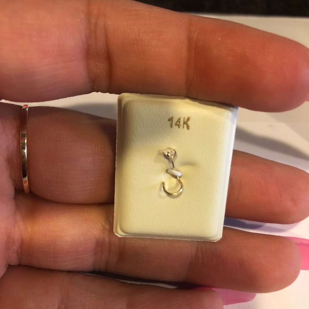 14 K nose ring